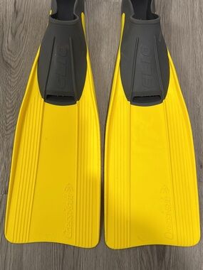 Cressi-Sub Yellow Full-Foot Dive Fin